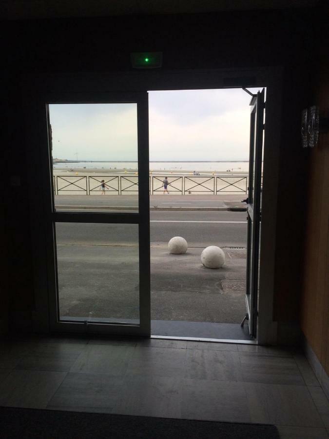 Les Pieds Dans L'Eau, Frond De Mer Boulogne-sur-Mer Ngoại thất bức ảnh
